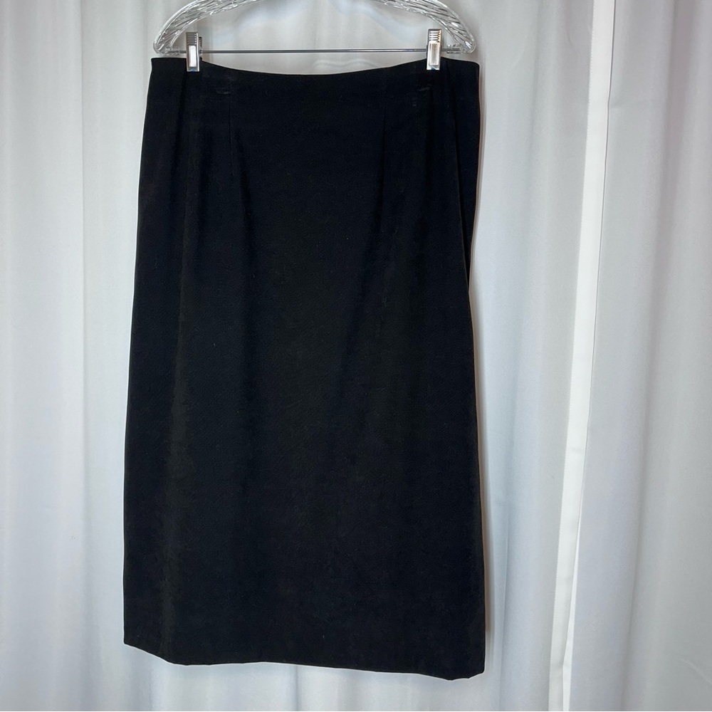 Briggs New York Petite Poly Suede Pencil Skirt Sz 16P Zip Back Slit Office EUC